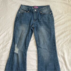 EDIKTED LOW WAISTED FLARE JEANS - SIZE SMALL